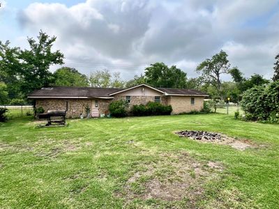 6523 Fm 2611 Rd, House other with 3 bedrooms, 2 bathrooms and null parking in Brazoria TX | Image 3