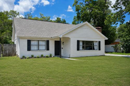 11116 N 19th St, Tampa, FL, 33612-6131 | Card Image