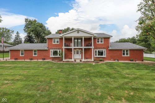 676 Brookview Dr, Greenwood, IN, 46142-1801 | Card Image