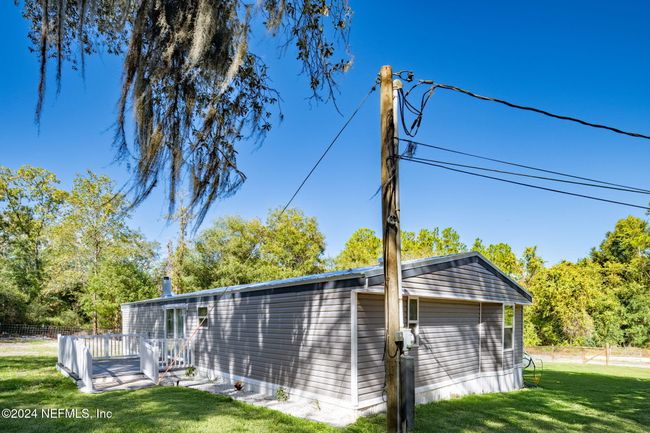 101 Tall Pine Trl, House other with 3 bedrooms, 2 bathrooms and null parking in SATSUMA FL | Image 5