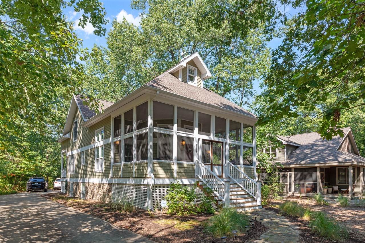 Oldfield Rd, New Buffalo, MI 49117