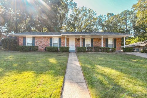 1424 Pine Ridge Road, Montgomery, AL, 36109 | Card Image