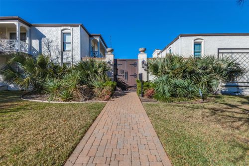 104-5911 E University Blvd, Dallas, TX, 75206-4660 | Card Image