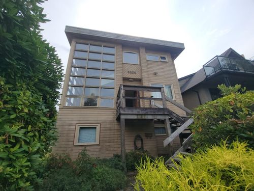 3804 W 14th Ave, Vancouver, BC, V6R2W9 | Card Image