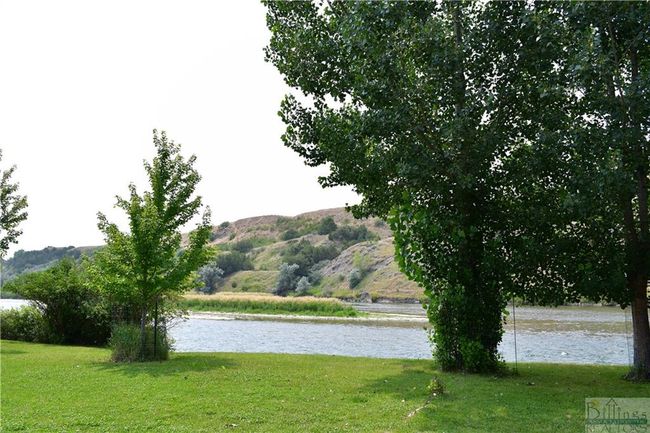 581 River Bend Road, House other with 4 bedrooms, 4 bathrooms and null parking in Fort Smith MT | Image 32