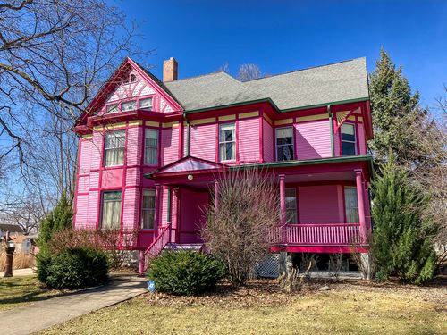 301 S Genesee St, Morrison, IL, 61270-2520 | Card Image