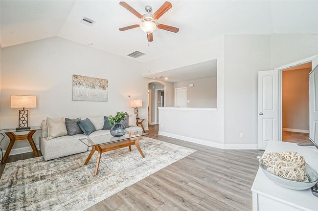 9507 Carson Ln, House other with 5 bedrooms, 3 bathrooms and 2 parking in Iowa Colony TX | Image 32