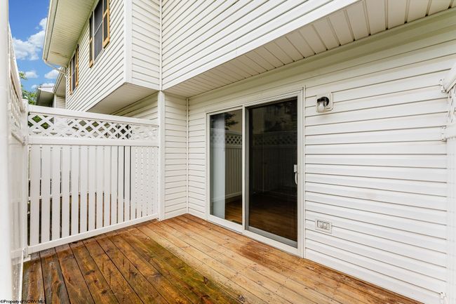 APT-4 - 1339 Riddle Ave, Townhouse with 2 bedrooms, 3 bathrooms and 3 parking in Morgantown WV | Image 27