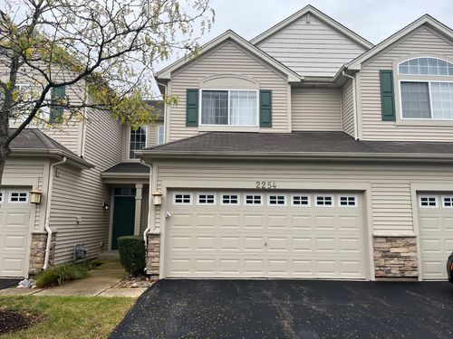 2254 Gallant Fox Cir, Montgomery, IL, 60538-3397 | Card Image