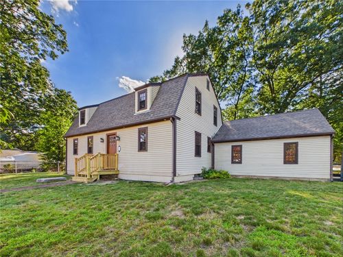 119 Park View Ave, Warwick, RI, 02888-2506 | Card Image