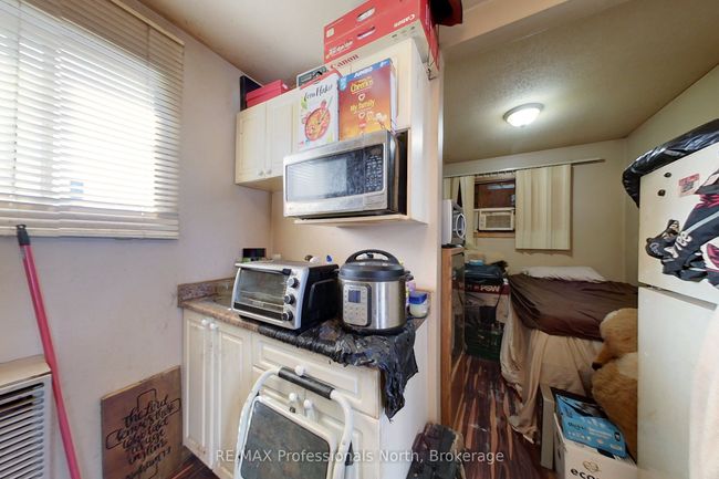 148 Park Rd, Home with 5 bedrooms, 5 bathrooms and 5 parking in Bracebridge ON | Image 31