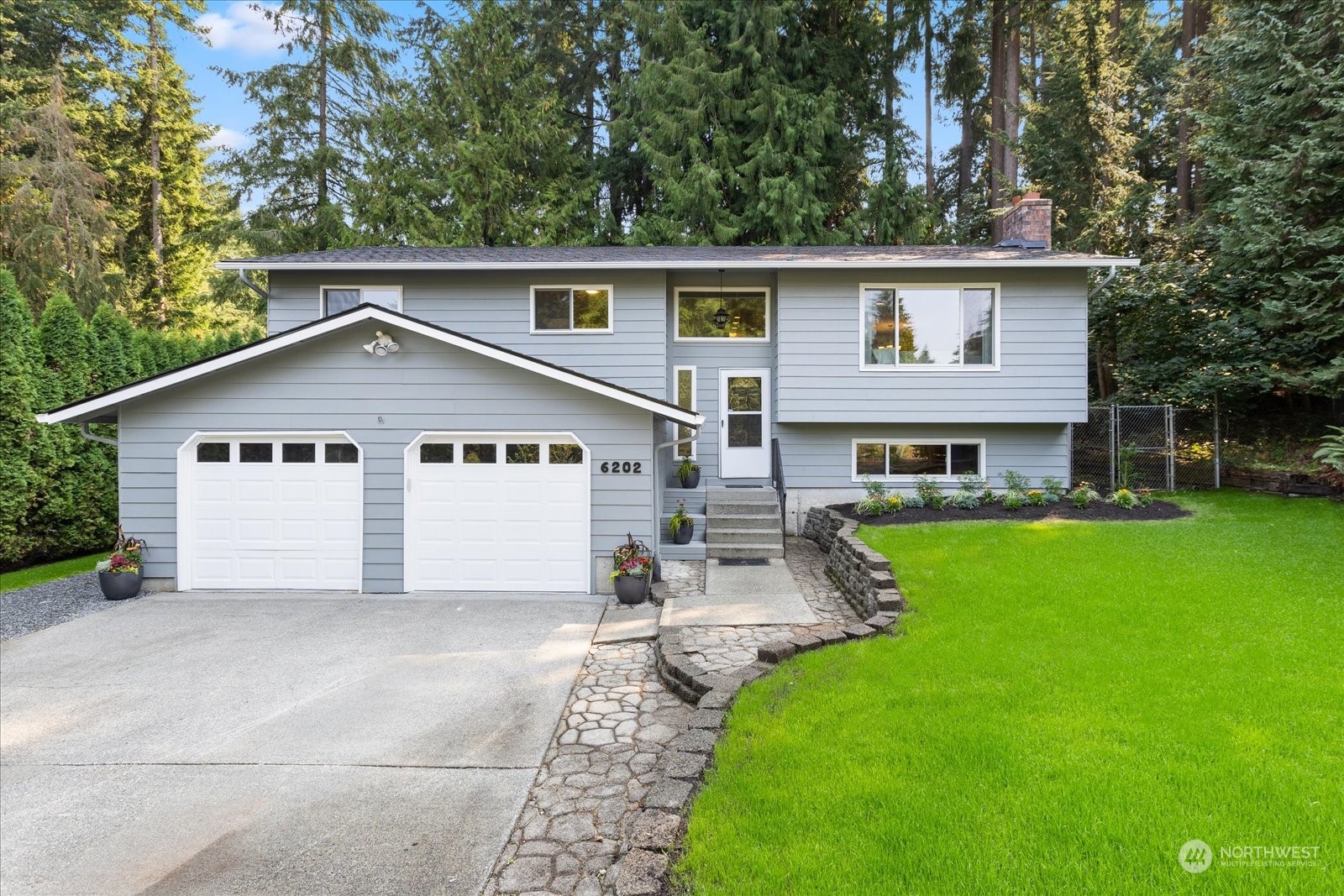 172nd St, Lynnwood, WA 98037