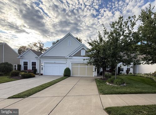 213 Long Point Dr, FREDERICKSBURG, VA, 22406-5450 | Card Image