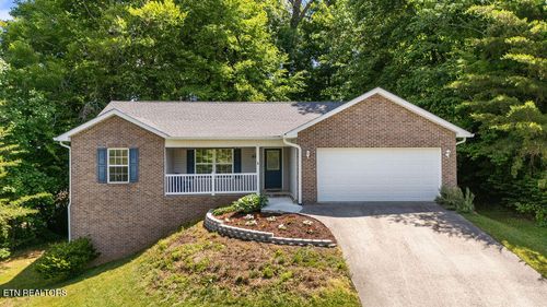624 Liverpool Ln, Knoxville, TN, 37920-0806 | Card Image