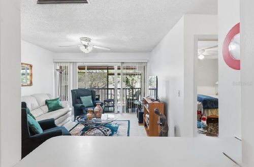 165-3853 S Lake Dr, TAMPA, FL, 33614-2080 | Card Image