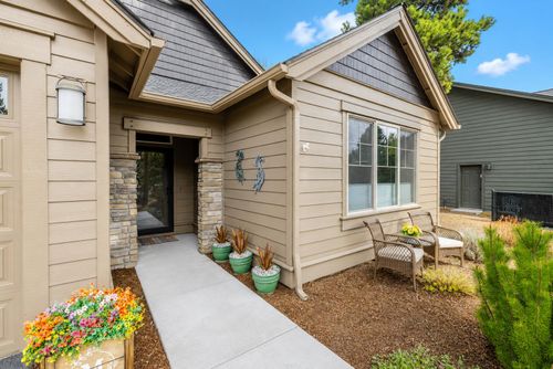 51833 Fordham Dr, La Pine, OR, 97739-8967 | Card Image