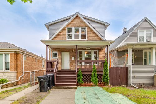 6137 W Giddings St, Chicago, IL, 60630-2929 | Card Image