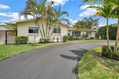 4117 Mckinley St, House other with 3 bedrooms, 2 bathrooms and null parking in Hollywood FL | Image 2