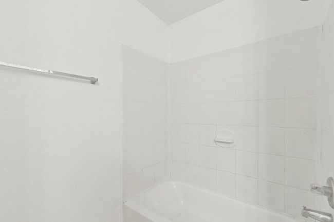 Bathroom | Image 29