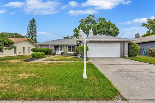 1743 Macdonnell Dr, PALM HARBOR, FL, 34684-2345 | Card Image