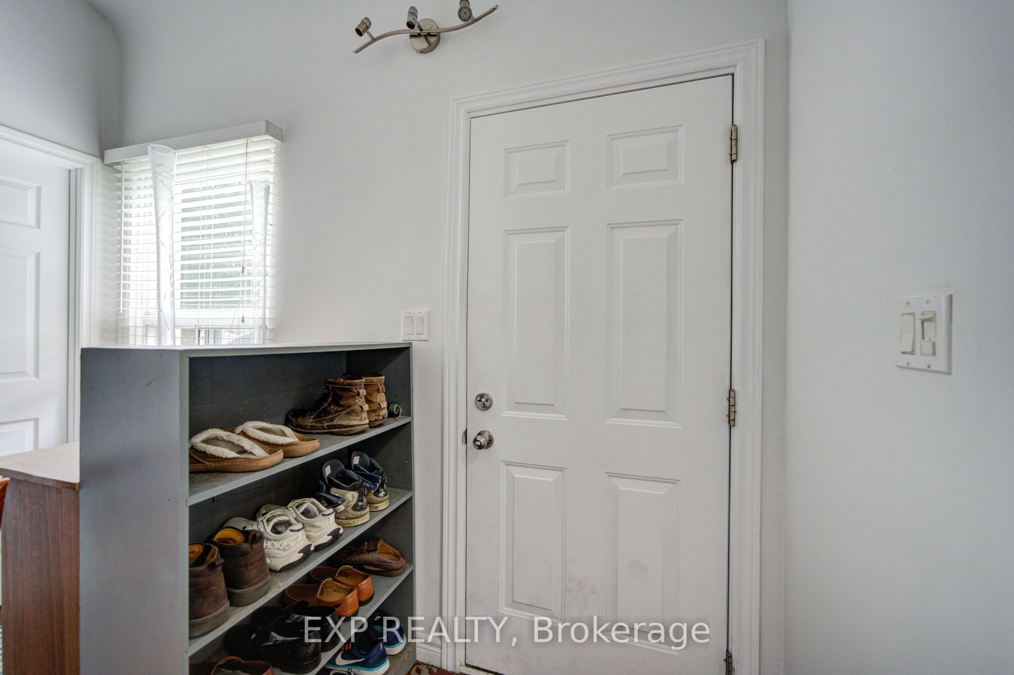 Residential in Toronto E09 4