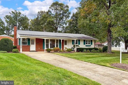 6824 Constance Dr, SPRINGFIELD, VA, 22150-2001 | Card Image