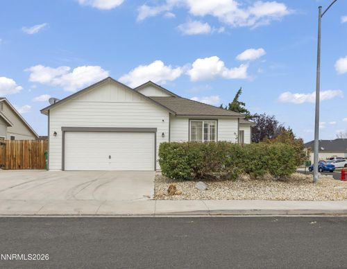 1800 Hickory Ln, Fernley, NV, 89408-7306 | Card Image