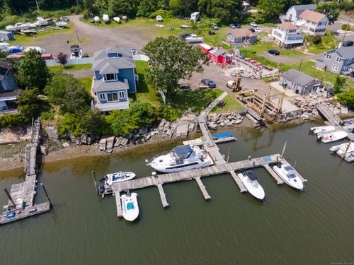 44 Brown Rd, East Haven, CT, 06512-3501 | Card Image