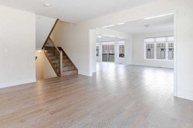 126 Settlers Crescent, House other with 4 bedrooms, 5 bathrooms and 4 parking in Bradford West Gwillimbury ON | Image 18