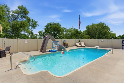 509 Mason Ln, Goodlettsville, TN, 37072-3567 | Card Image
