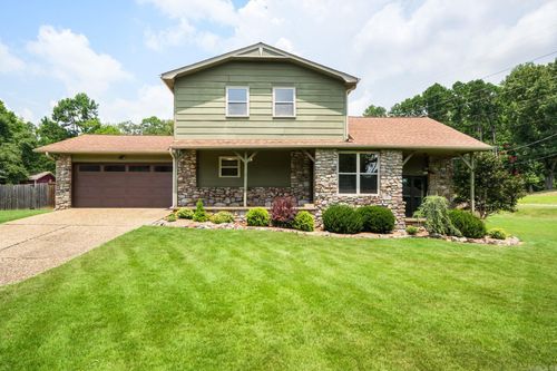 4 Manor Circle, Little Rock, AR, 72210-1707 | Card Image