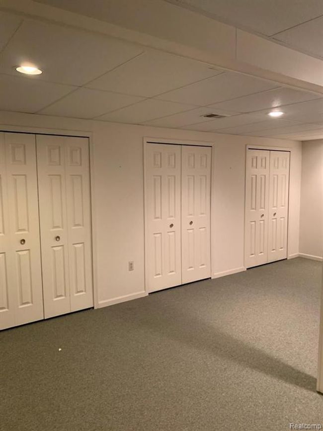 19 35534 Lark Harbor Court, Sold in Farmington Zoocasa