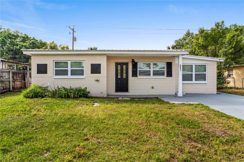 7708 Brookside Lane, TAMPA, FL, 33615 | Card Image