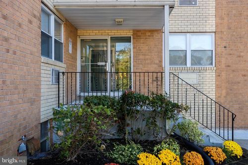apt-208-700 W Walnut Ln, PHILADELPHIA, PA, 19144-3754 | Card Image