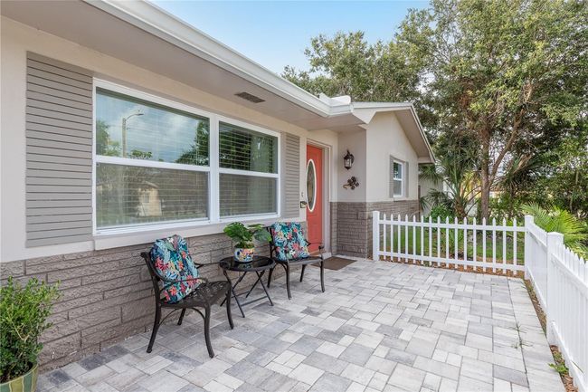 2005 Jefferson Ave, House other with 2 bedrooms, 2 bathrooms and null parking in DUNEDIN FL | Image 6