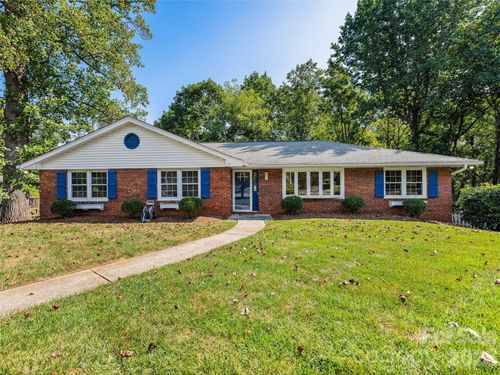 531 Bluebird Rdg, Asheville, NC, 28804-1040 | Card Image