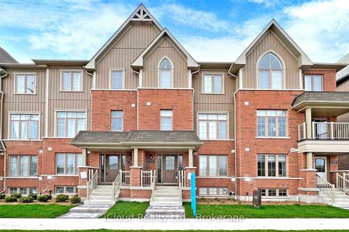 11 Porcelain Way, Whitby, ON, L1R0R6 | Card Image