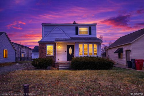 23443 Donaldson St, Clinton Twp, MI, 48035-4319 | Card Image