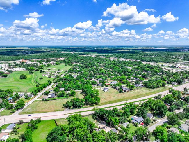515 N Blanche St, Home with 0 bedrooms, 0 bathrooms and null parking in Terrell TX | Image 5