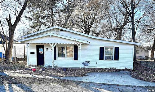 413 S 26th Street, Herrin, IL, 62948 | Card Image