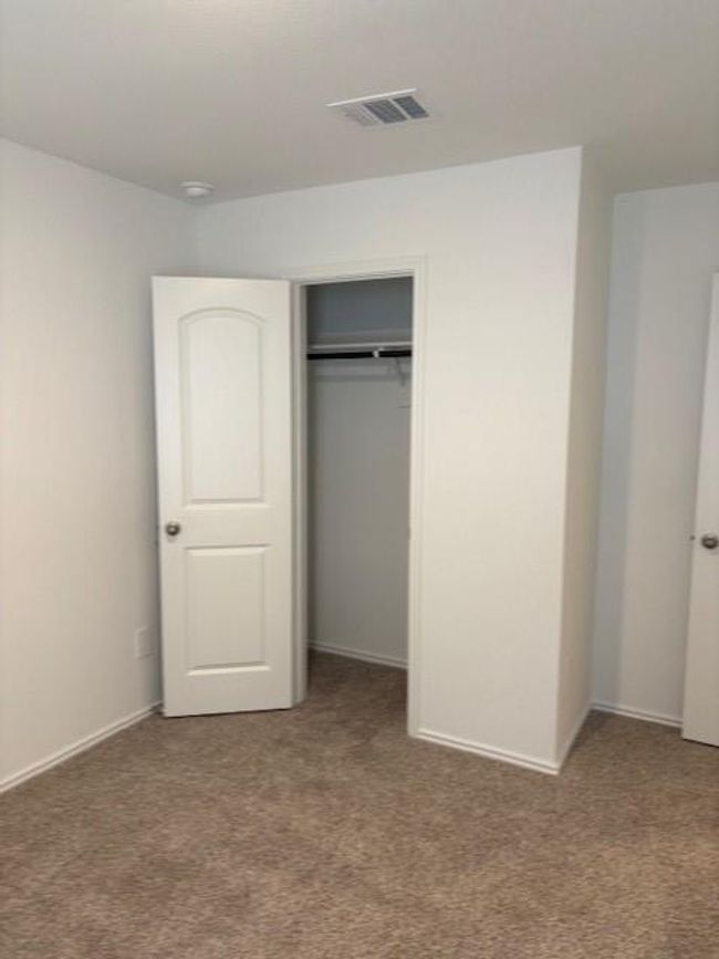 guest bedroom | Image 10