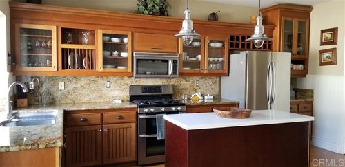 459 Lexington Cir, Oceanside, CA, 92057-7355 | Card Image