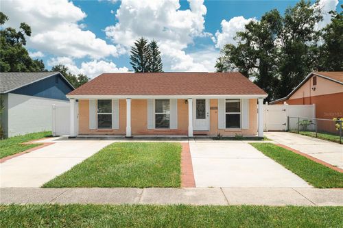 16009 Saddle Creek Dr, TAMPA, FL, 33618-1411 | Card Image