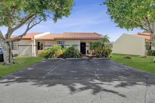 11218 Sw 58th Circle, Cooper City, FL, 33330 | Card Image