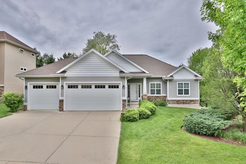 1122 Willow Run, Verona, WI, 53593-2286 | Card Image