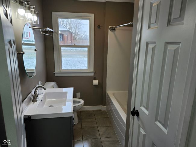 512 E Main St, House other with 3 bedrooms, 2 bathrooms and null parking in Milroy IN | Image 9