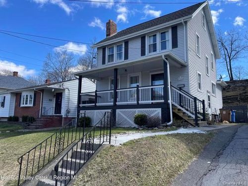 106 W Oreilly St, Kingston, NY, 12401-5715 | Card Image