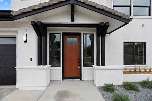 943 N Avenue 66, LOS ANGELES, CA, 90042-1509 | Card Image