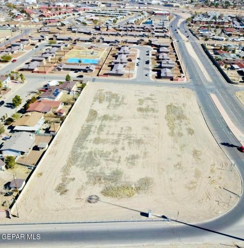 371 Padres Dr, El Paso, TX, 79907-6380 | Card Image