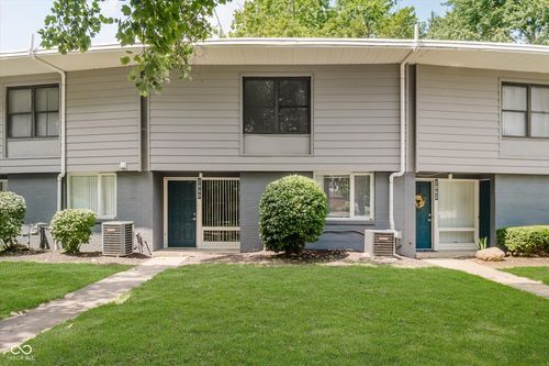 2360 Village Dr, Columbus, IN, 47201 | Card Image
